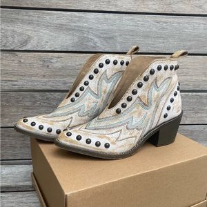 CORRAL Circle G Ladies Booties White Stud